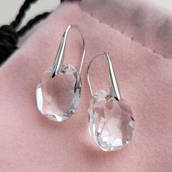 Swarovski Galet Pierced Earrings - Picture 7 of 9